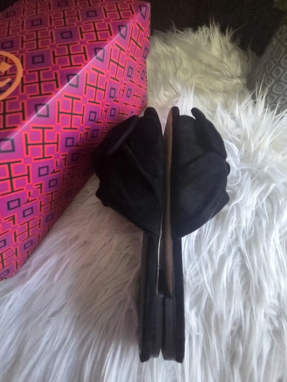 Tory Burch Annabelle Black Suede Bow Slide Sandals. Size 7